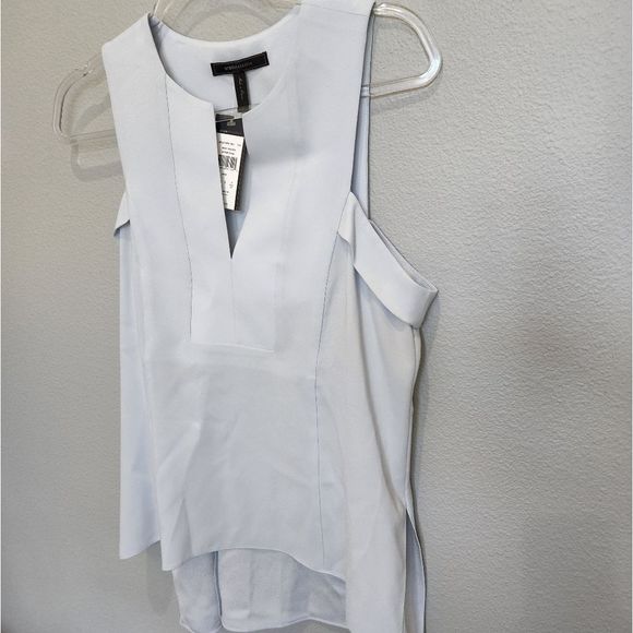 NWT BCBG Vicky woven blue top - Picture 2 of 4